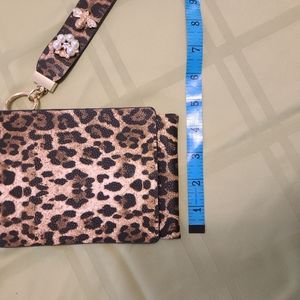 Wristlet